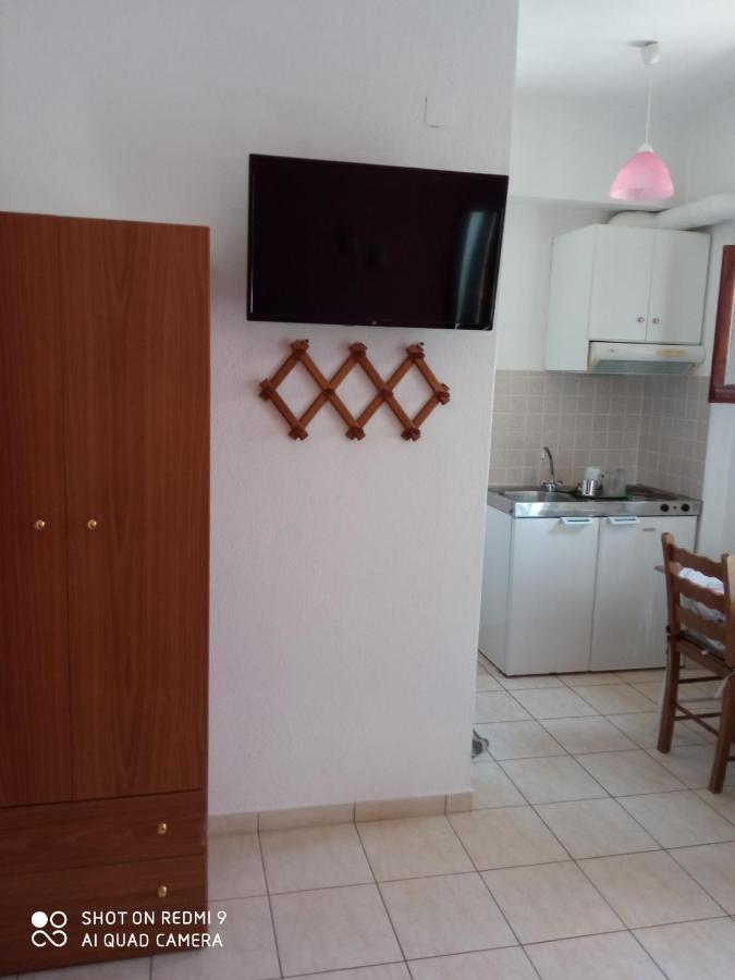 Maravelias Rooms Tríkeri المظهر الخارجي الصورة